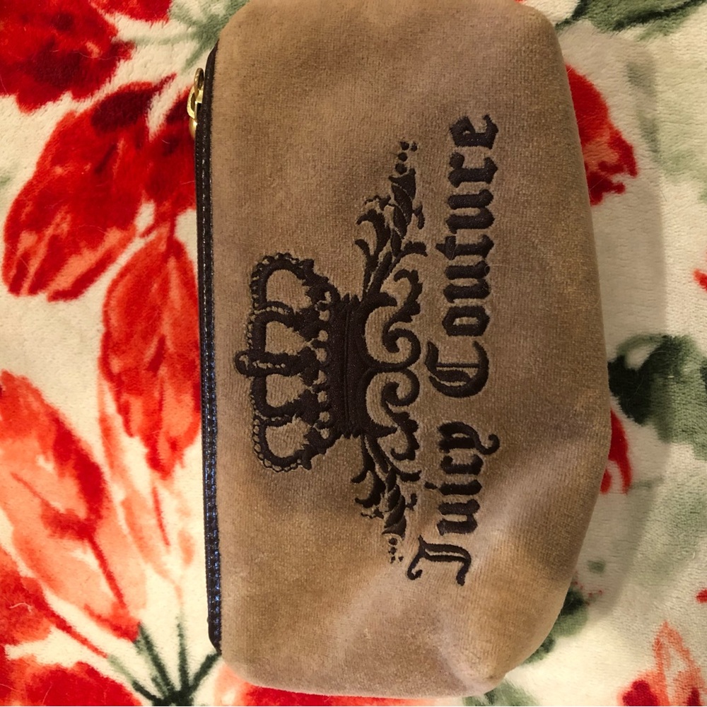Juicy Couture makeup bag